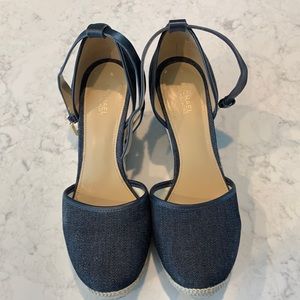 Michael Kors Kendrick wedge. Women's size 7.5 Navy denim.